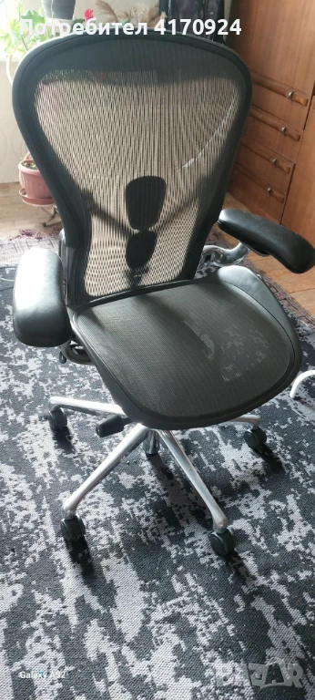 Herman Miller Aeron REMASTERED Graphite, снимка 1