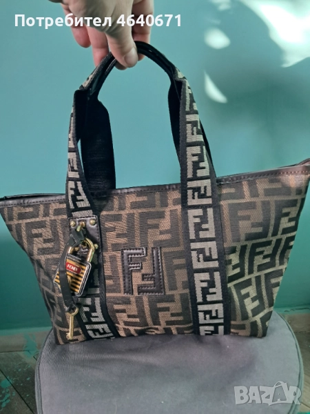 Чанта FENDI, снимка 1
