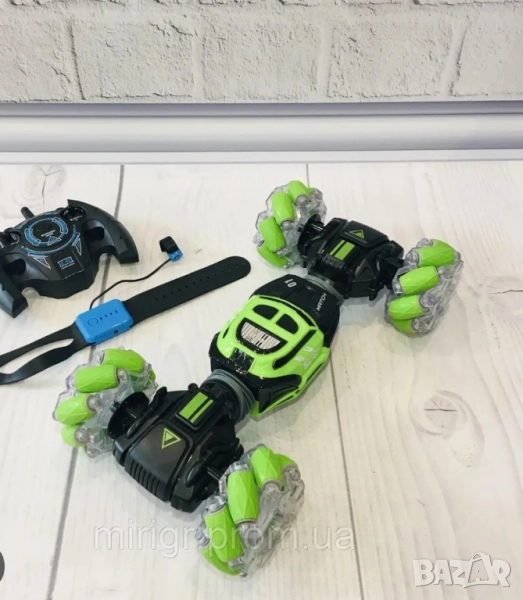 детска кола с управление чрез жестове, снимка 1