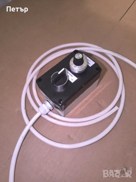 Пулт за упревление на честотен регулатор., снимка 1