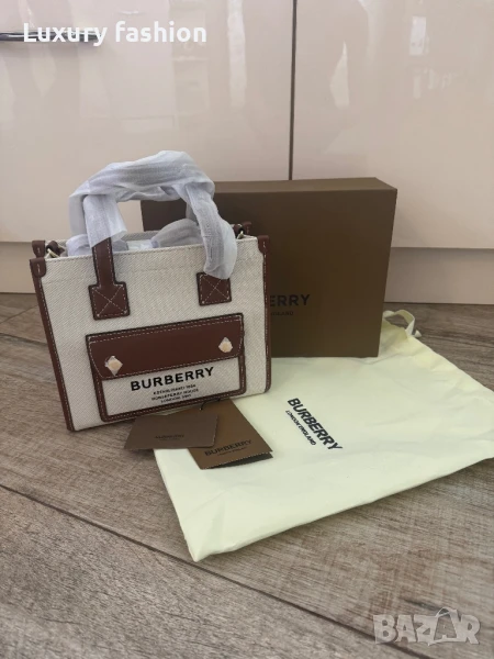 Дамска чанта Burberry , снимка 1