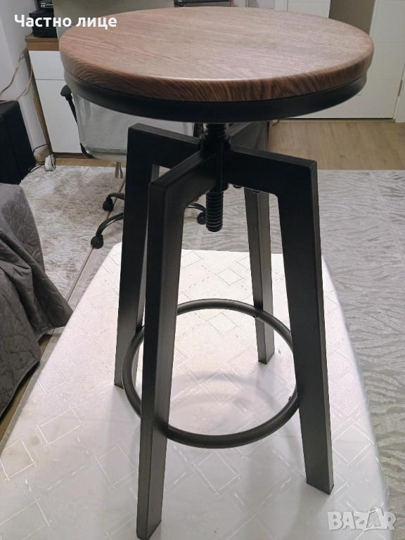 ПРОМОЦИЯ! Нов метален, въртящ се бар стол, снимка 1