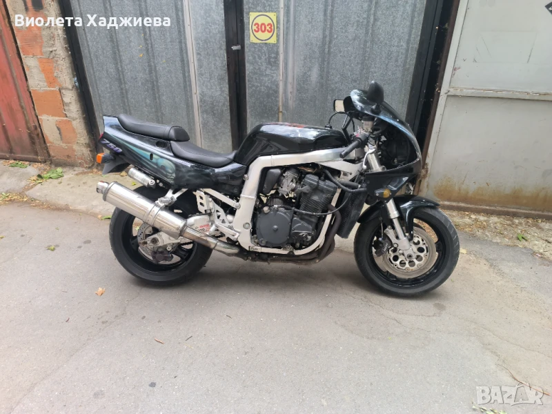 Suzuki gsxr750w на части!!!, снимка 1