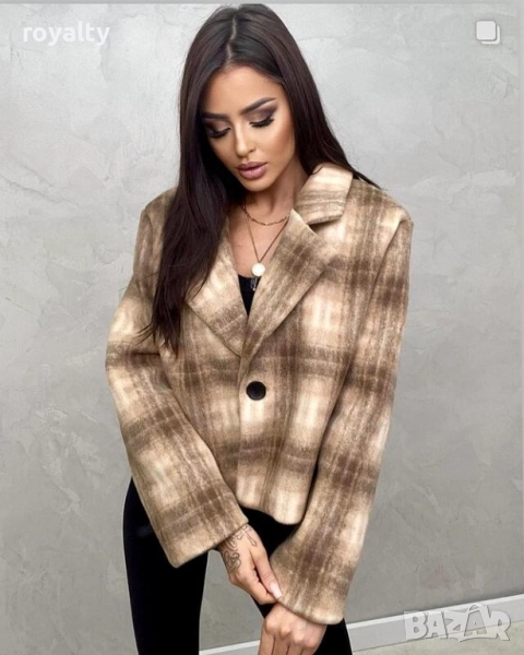 Късо палто каре Два цвята , снимка 1