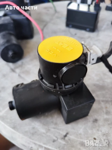 Помпа за централно заключване за VW Golf 2, Audi 90, 100, 200, SEAT 1L0862257, снимка 1