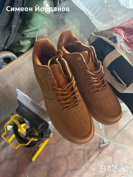 Продавам 2 Броя  NIKE Спортни обувки AIR FORCE 1.Размер 44 са бежовите,а черните 44.5.Цена:130ЛВ , снимка 1