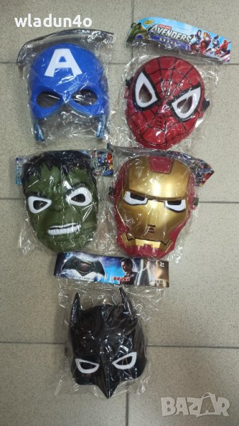 Маски на Герои-светещи-12лв, снимка 1