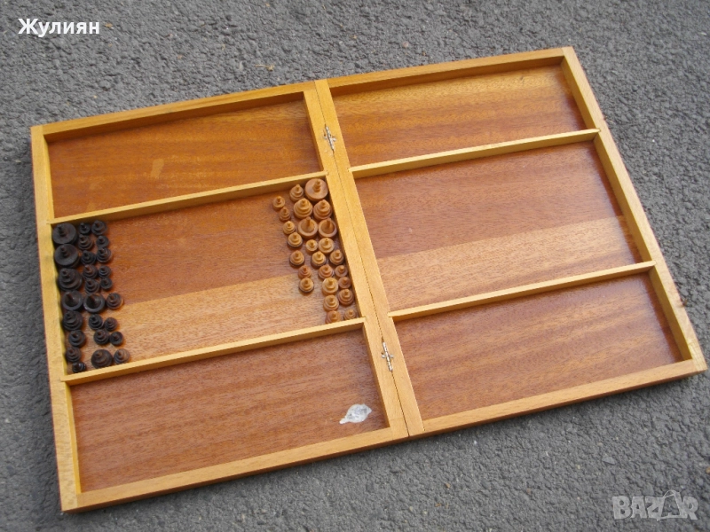 СТАРА ДЪРВЕНА ИГРА ПОДОБНА НА ШАХ, снимка 1