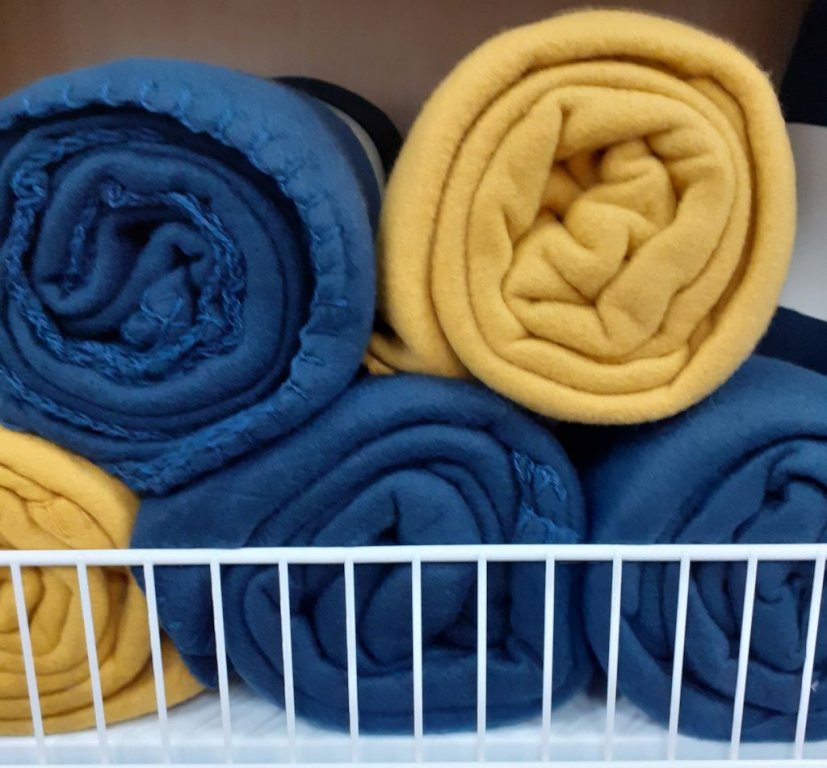 Нови одеяла от полар - 200 / 150см. в Олекотени завивки и одеяла в гр.  Габрово - ID38127245 — Bazar.bg