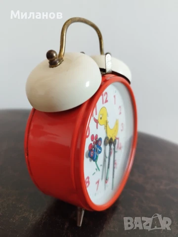 Стар механичен будилник, настолен часовник, снимка 5 - Антикварни и старинни предмети - 50594156