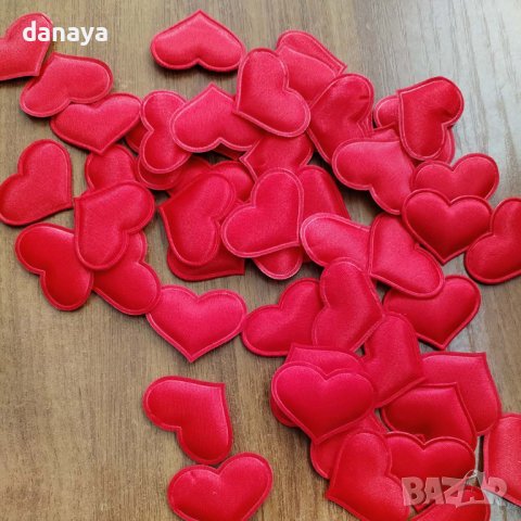 4317 Текстилни сърца за декорация украса за Свети Валентин, 50 бр, снимка 3 - Декорация за дома - 43462520