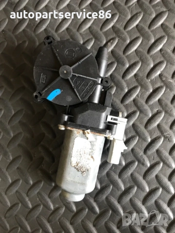 Мотор за прозорец на предна лява врата за Jeep Cherokee (2002-2008) 400612