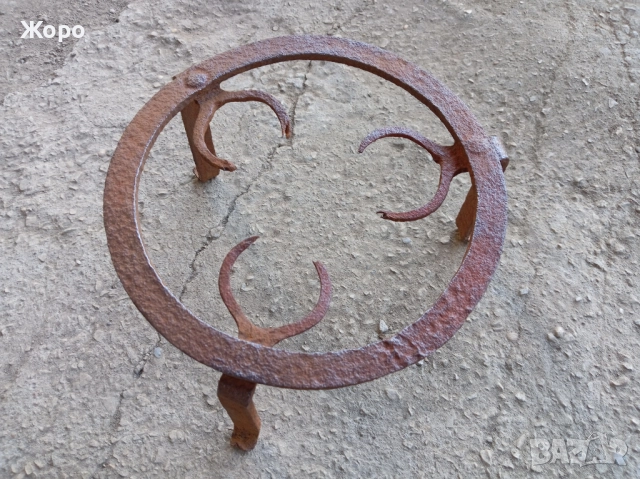 Стар кован сажек, ковано желязо, примитив пиростия за меден съд