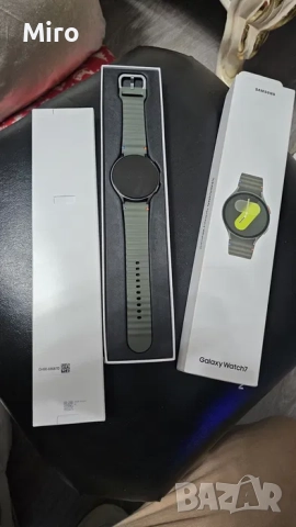 Samsung Galaxy Watch 7 44mm LTE, снимка 2 - Смарт гривни - 52833023