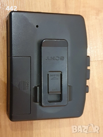 Sony WM-EX10 , снимка 3 - Радиокасетофони, транзистори - 52955229