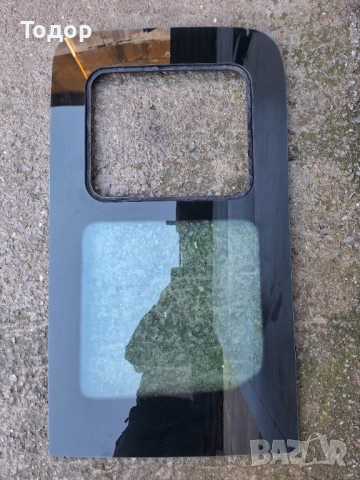 Странично стъкло за пежо, снимка 2 - Автомобили и джипове - 53274457