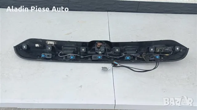 Орнамент на задната врата на Ford Explorer година 2019 2020 2021 2022 код LB5B-S42509, LB5BS42509, снимка 5 - Аксесоари и консумативи - 50355825