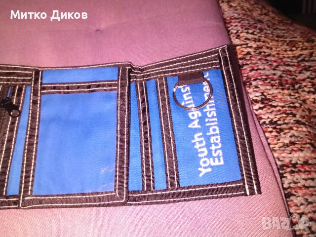 Volcom марков портфейл Щвейцария промазан плат 115х90мм, снимка 5 - Портфейли, портмонета - 43119532