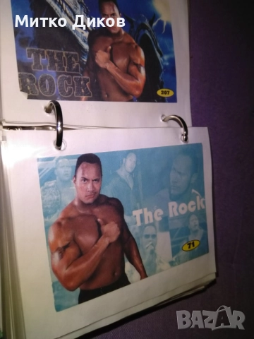 Албум с фотоси 140броя на Скалата Дуейн Джонсън 108х73мм, снимка 6 - Колекции - 52905747