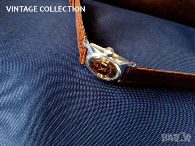 СЛАВА/ SLAVA Руски Механичен Часовник Дамски USSR Колекционерски Винтидж, снимка 3 - Дамски - 43800051