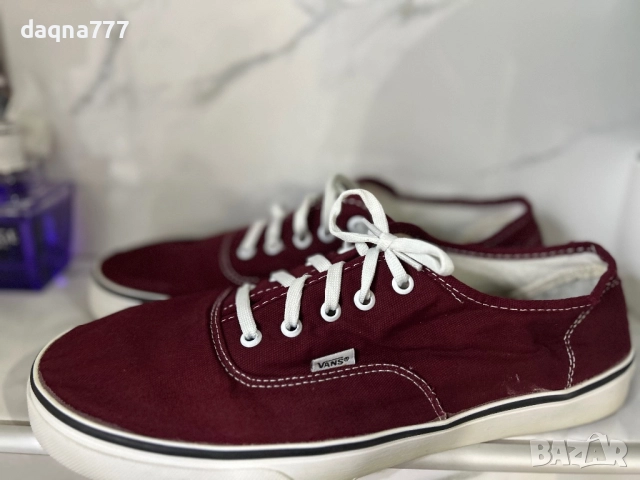 Оригинални ниски кецове Vans 44 размер, снимка 13 - Кецове - 52549289