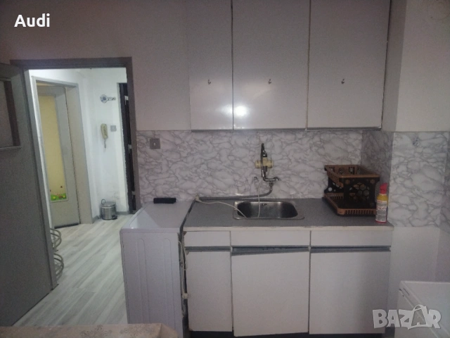 Собственик продава панелна гарсионера кв Владиславово бл. 33 ет. 9 РЗП 40кв Цена 55500€ Тел. 0897553, снимка 11 - Апартаменти - 53415184