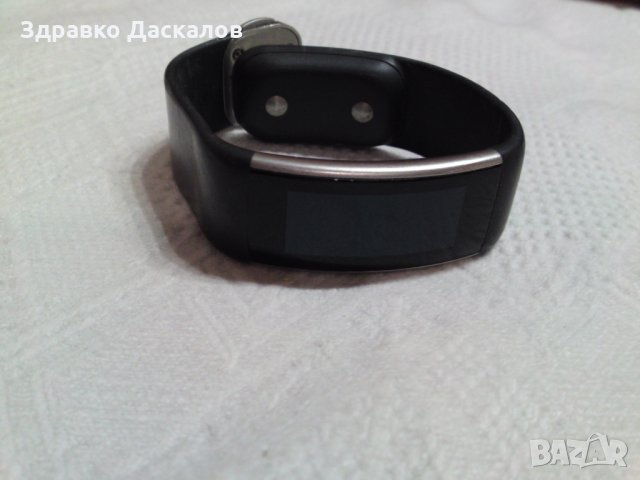 Microsoft Band 2 със зарядно, снимка 3 - Смарт гривни - 33498390