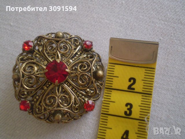 Стара Дамска Брошка месинг кристал, снимка 3 - Антикварни и старинни предмети - 37316342