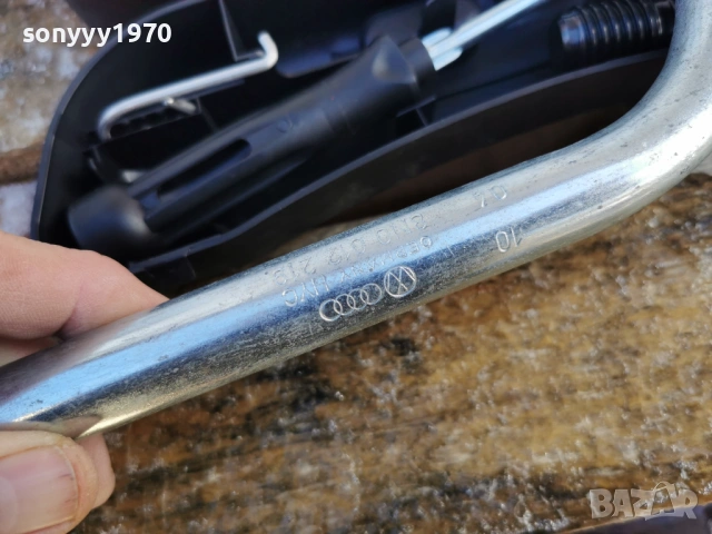 audi wv 17мм ключ за гуми 2201261621, снимка 3 - Аксесоари и консумативи - 53190379