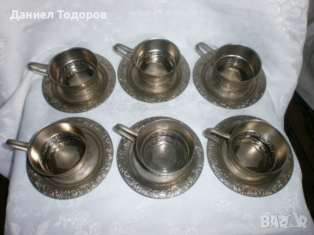 Руски Комплект   6 Подстакани  + 6 Чинийки - с  Налична маркировка., снимка 2 - Сервизи - 37575440