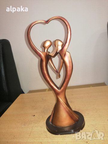 Продавам голяма статуетка влюбени сърца, снимка 4 - Статуетки - 43847924