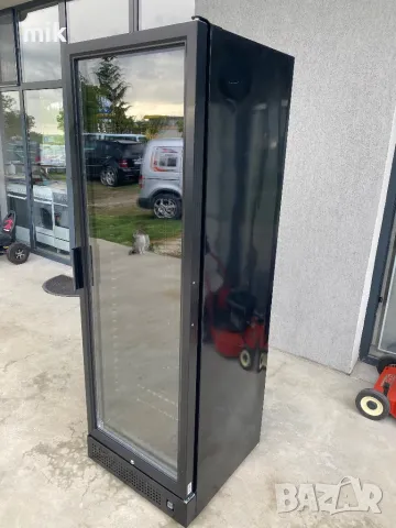 Черна Хладилна витрина , снимка 2 - Витрини - 50206046