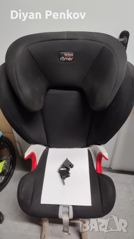 Britax Столче за кола - Römer KIDFIX SL Cosmos Black, снимка 4 - Столчета за кола и колело - 52774095