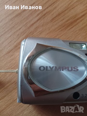 Фотоапарат Olympus 300 digital, снимка 8 - Фотоапарати - 43610646