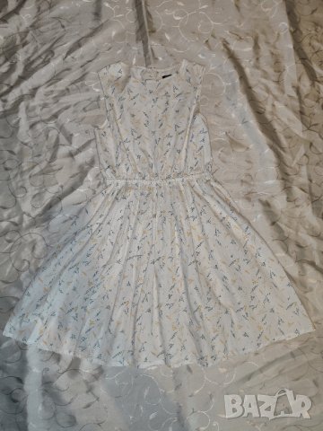 Елегантна къса рокля р-р 12А, 146-152 см, снимка 7 - Рокли - 40854755