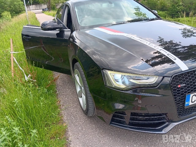продавам лек автомобил audi a5 4х4 2013 десен волан, снимка 4 - Аксесоари и консумативи - 50662771