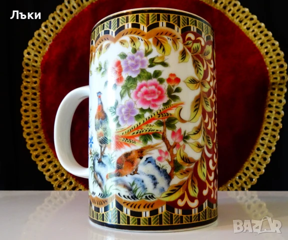 Порцеланова чаша Пауни,цветя,злато. , снимка 4 - Чаши - 51181388