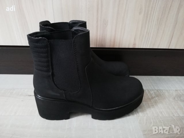 Боти, снимка 3 - Дамски боти - 38252354