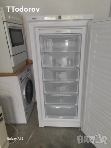 Фризер Liebherr Premium GNP 3166, Клас A+++, 253 л, 70 см ширина , снимка 2 - Фризери - 52183507