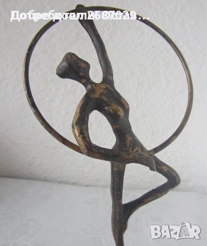 Балерина, гимнастичка - пепелник, метал месинг бронз фигура статуетка спортистка пано, снимка 12 - Статуетки - 39489990