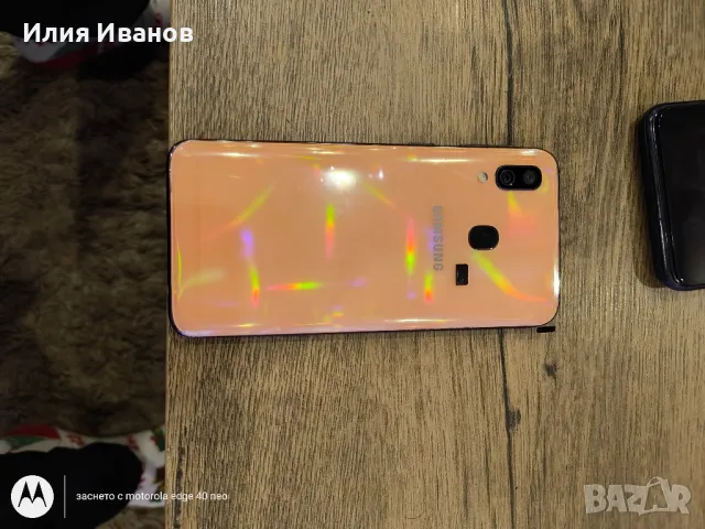 Samsung A40, снимка 1