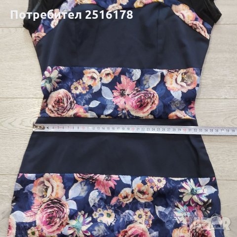 Тъмносиня рокля с флорален акцент!!!, снимка 4 - Рокли - 34856614