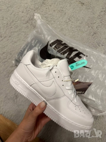 дамски маратонки NIKE