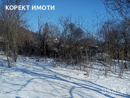 ПРОДАВА парцел в кв. Еверест, снимка 3 - Парцели - 53094499