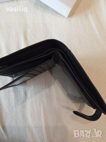 черен мъжки портфейл, снимка 2 - Портфейли, портмонета - 43436983
