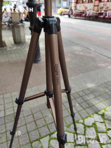 Amazon Basics 50-инчов олекотен преносим статив за монтиране на камера с чанта, за фотография при пъ, снимка 14 - Чанти, стативи, аксесоари - 51971863