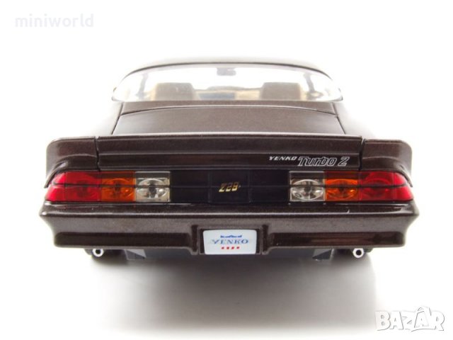 Chevrolet Z28 Yenko Turbo Z 1981 - мащаб 1:18 на Greenlight моделът е нов в кутия, снимка 9 - Колекции - 29494181