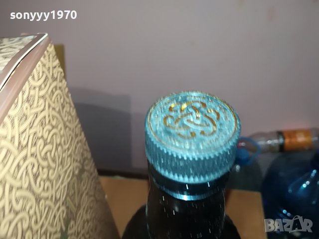 DEWARS-КУТИЯ И ПРАЗНО ШИШЕ ЗА КОЛЕКЦИЯ 1306221947, снимка 6 - Колекции - 37075536