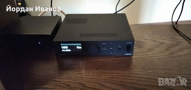 Audiolab m dac+Mcru power supply, снимка 9 - Ресийвъри, усилватели, смесителни пултове - 35204179