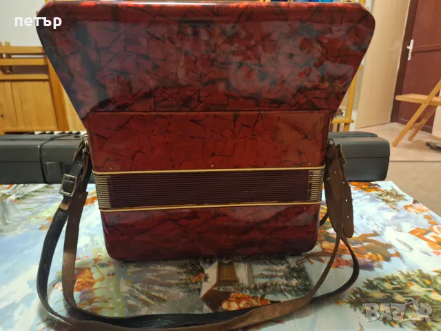 Акордеон Травиата 40 баса, снимка 8 - Акордеони - 47645969